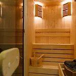 Mountain Aleksia- With Jacuzzi فيلة رازلوغ