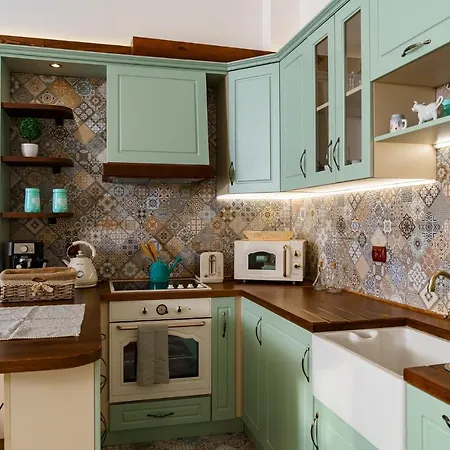 Mountain Aleksia- With Jacuzzi Villa Razlog