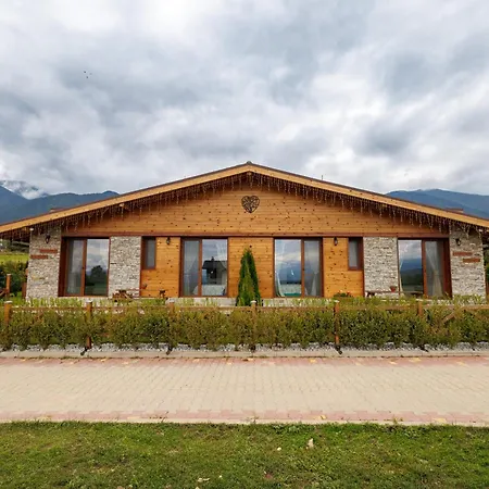 Mountain Aleksia- With Jacuzzi * Razlog