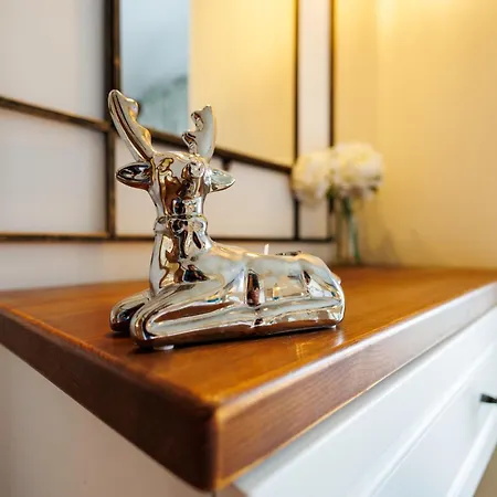 Mountain Aleksia- With Jacuzzi