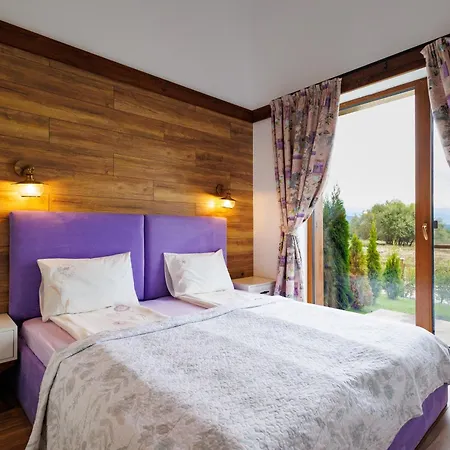 Mountain Aleksia- With Jacuzzi * Razlog