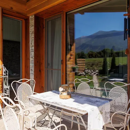 Villa Mountain Aleksia- With Jacuzzi Razlog