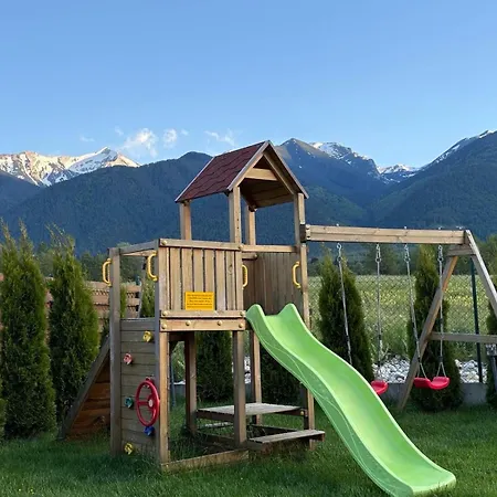 Mountain Aleksia- With Jacuzzi Raslog
