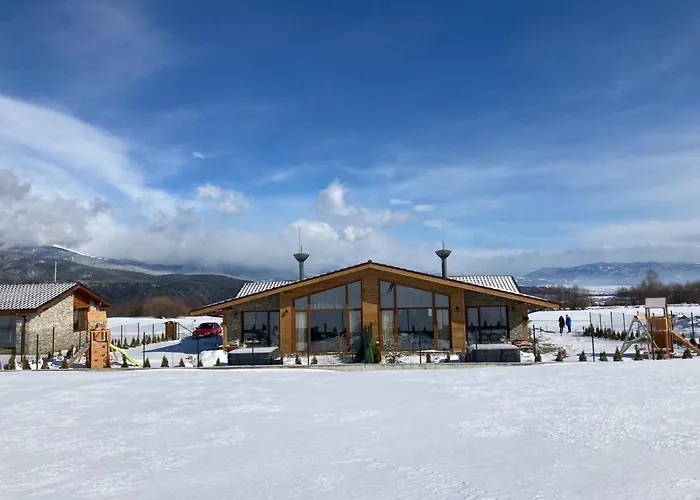 Mountain Aleksia- With Jacuzzi Razlog