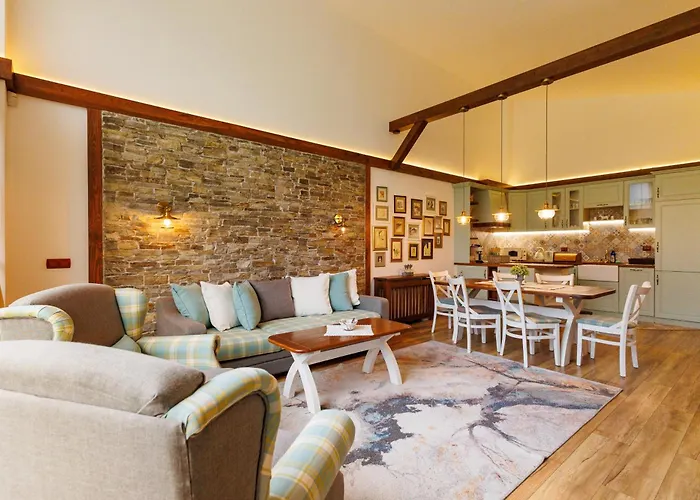 Mountain Aleksia- With Jacuzzi